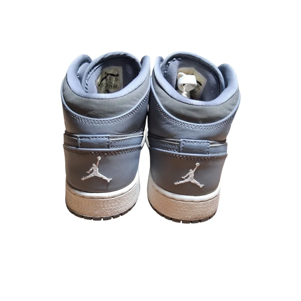 Nike‎ Air Jordan 1 Youth Size 5.5Y Streetwear Academia Grungecore Retro Sneakers